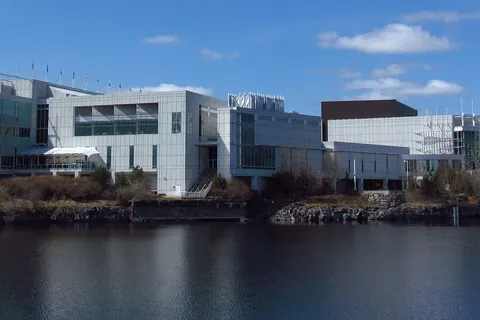Casino du Lac-Leamy, seen from outside